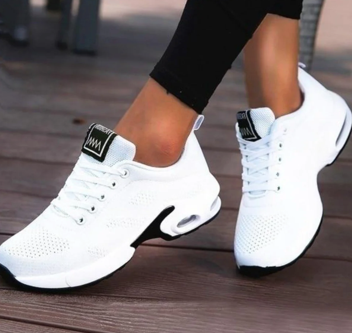 Joanne | Women's Cushioned Walking Sneakers