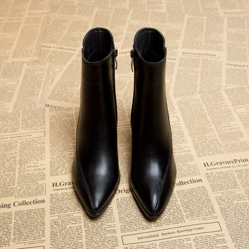 Melanie | Women's Sleek Block-Heel Ankle Boots